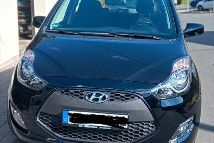 Hyundai ix20 25.569 km 11.800 &euro; Vettelschoß 53560
