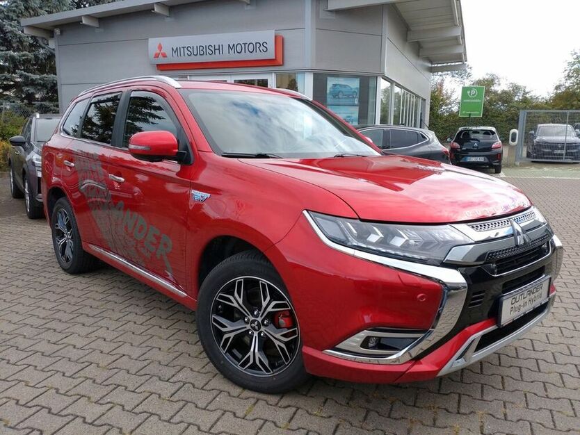 Plug-in Hybrid Outlander