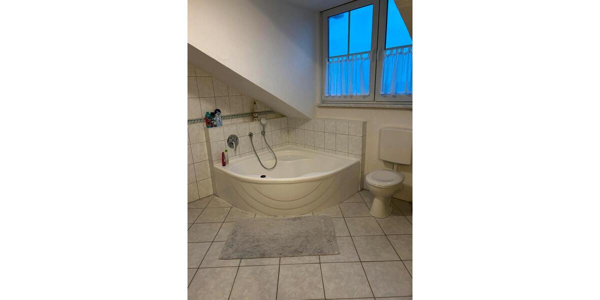 Etagenwohnung Altusried - 4 Zimmer, 149 m&sup2;, 1.350&euro; | Angebot:26384502