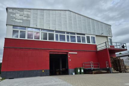 Industrie bzw. Lagerhalle ab sofort zu vermieten in Ostrach zimmer