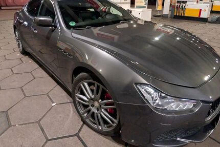 Maserati Ghibli 132.000 km 20.999 &euro; Berlin 13437