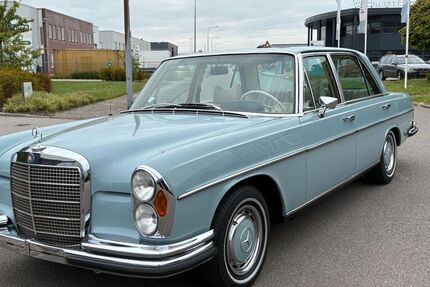 Mercedes-Benz 300 141.525 km 39.750 &euro; Groningen 9723H
