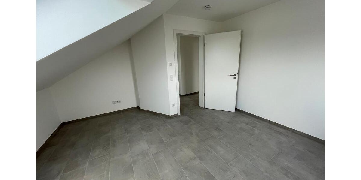 Dachgeschoßwohnung Beckum - 2 Zimmer, 63 m&sup2;, 795&euro; | Angebot:26665598