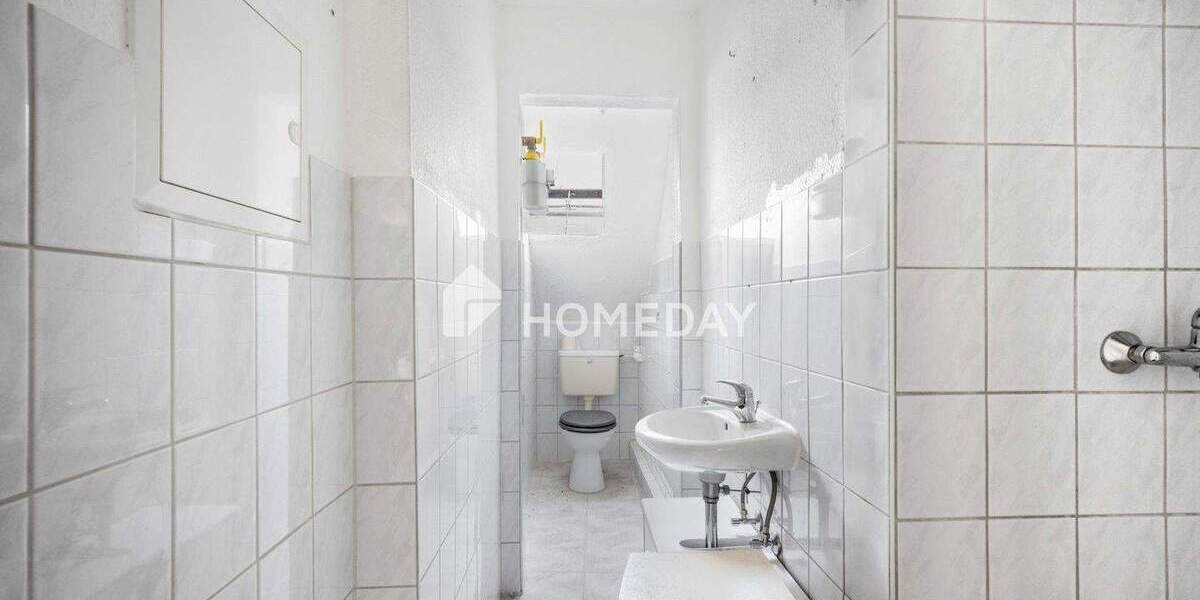 Etagenwohnung Pforzheim Nordstadt - 3 Zimmer, 75 m&sup2;, 195.000&euro; | Angebot:25373564