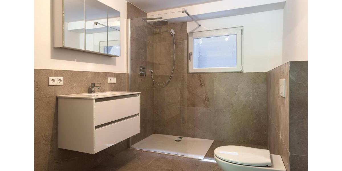 Erdgeschoßwohnung Nentershausen - 5 Zimmer, 123 m&sup2;, 1.100&euro; | Angebot:22067377