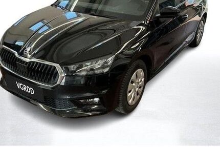 Skoda Fabia 19.215 km 16.250 &euro; Dresden 01169