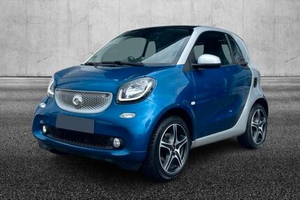 Smart ForTwo 97.650 km 10.200 € Berlin 10777