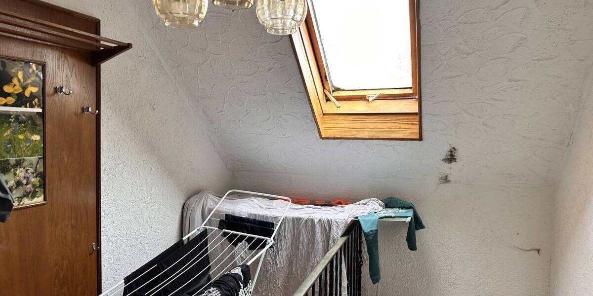 Mehrfamilienhaus, Wohnhaus Weiskirchen / Konfeld Konfeld - 5 Zimmer, 120 m&sup2;, 99.000&euro; | Angebot:26308196