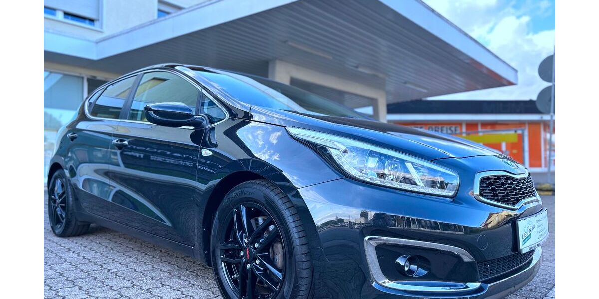 Kia ceed / Ceed 98.000 km 11.000 &euro; Losheim am See 66679