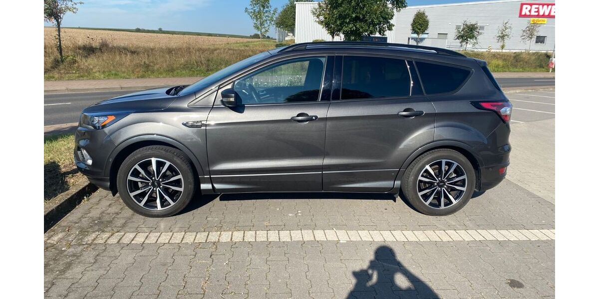 Ford Kuga 98.500 km 12.750 &euro; Framersheim 55234
