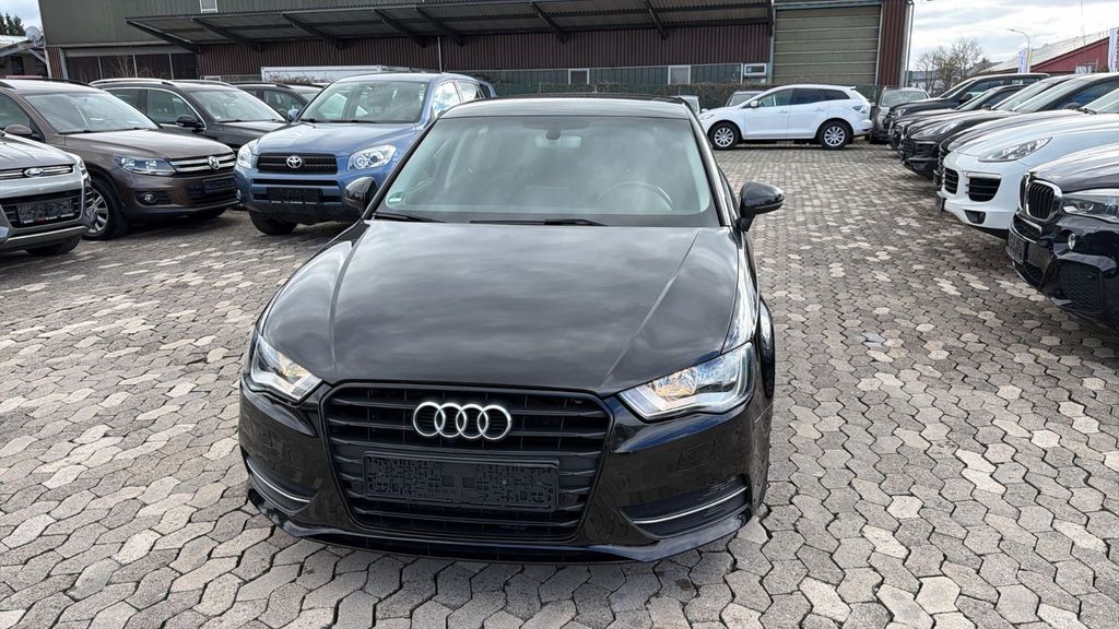 Audi A3 245.000 km 6.450 &euro; Erbach bei Ulm 89155