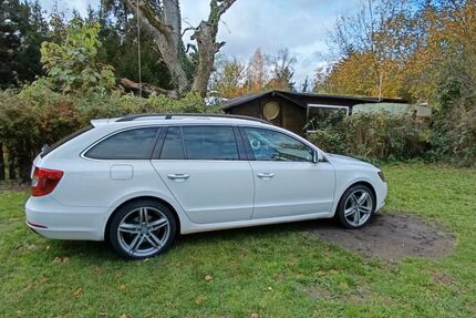 Skoda Superb 198.269 km 12.599 € Eggersdorf 15345