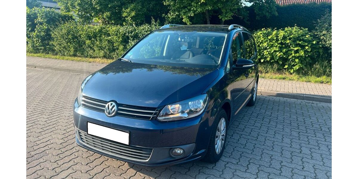 VW Touran 227.090 km 5.700 &euro; Buxtehude 21614
