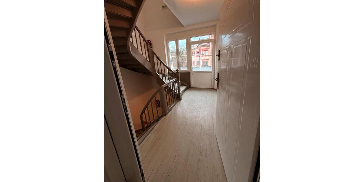 Etagenwohnung Bad Säckingen - 4.5 Zimmer, 90 m&sup2;, 1.350&euro; | Angebot:26276894