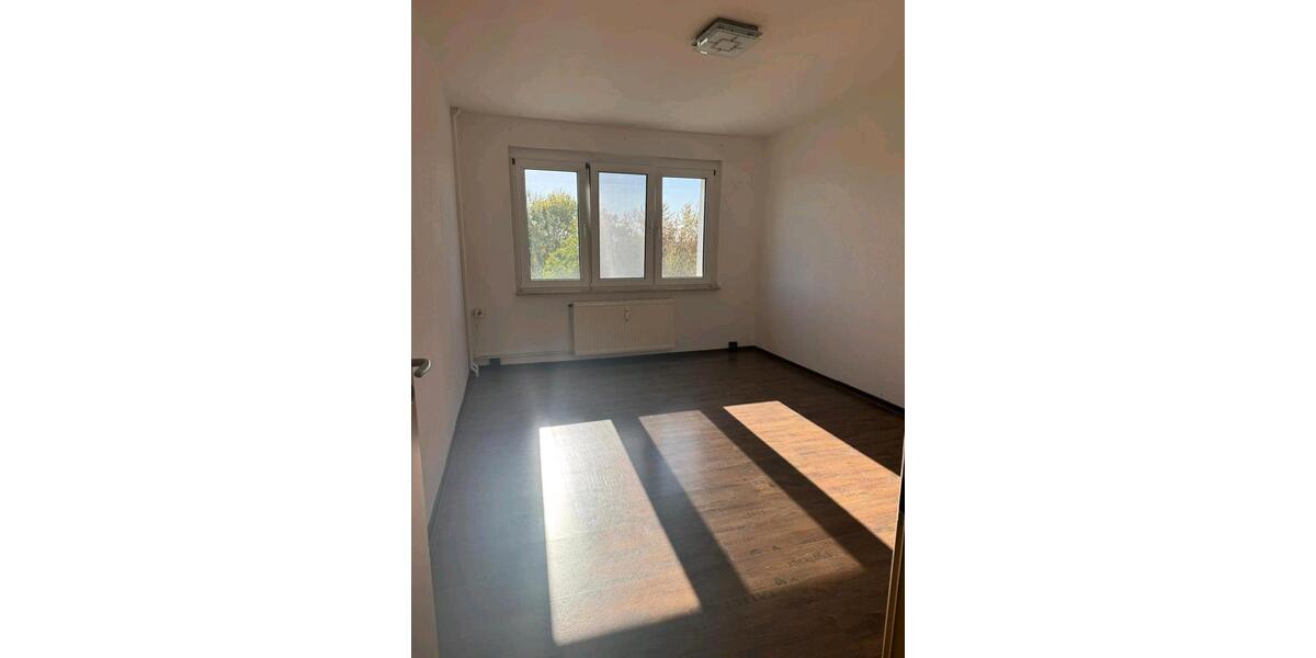 Etagenwohnung Magdeburg Leipziger Straße - 3 Zimmer, 58 m&sup2;, 69.000&euro; | Angebot:26420758