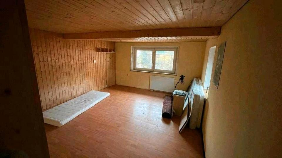 Einfamilienhaus Bad Langensalza - 4 Zimmer, 90 m&sup2;, 60.000&euro; | Angebot:26798002