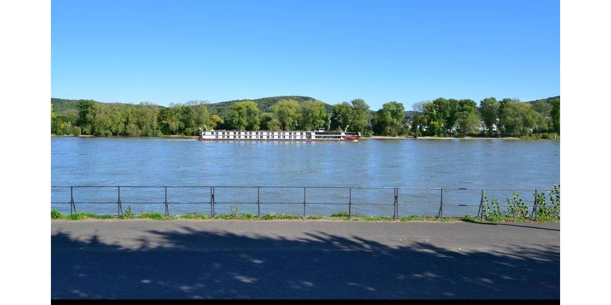 Plittersdorf: Baugrundstück mit Townhouse-Projektierung in Rheinnähe. zimmer