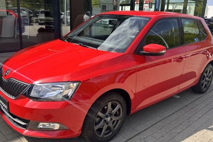 Skoda Fabia 57.490 km 9.760 &euro; Espelkamp 32339