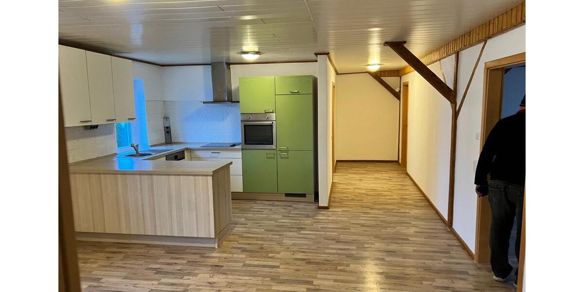 4 Zimmer Wohnung mit großer Wohnküche 4 zimmer
