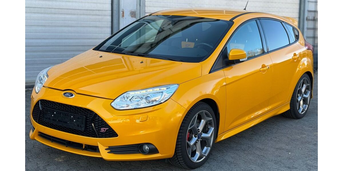 Ford Focus 141.073 km 10.500 &euro; Fulda 36100