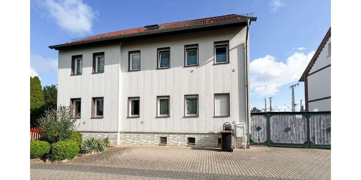 Kleines Mehrfamilienhaus mit zwei bezugsbereiten Wohnungen in Erfurt Daberstedt 1 zimmer