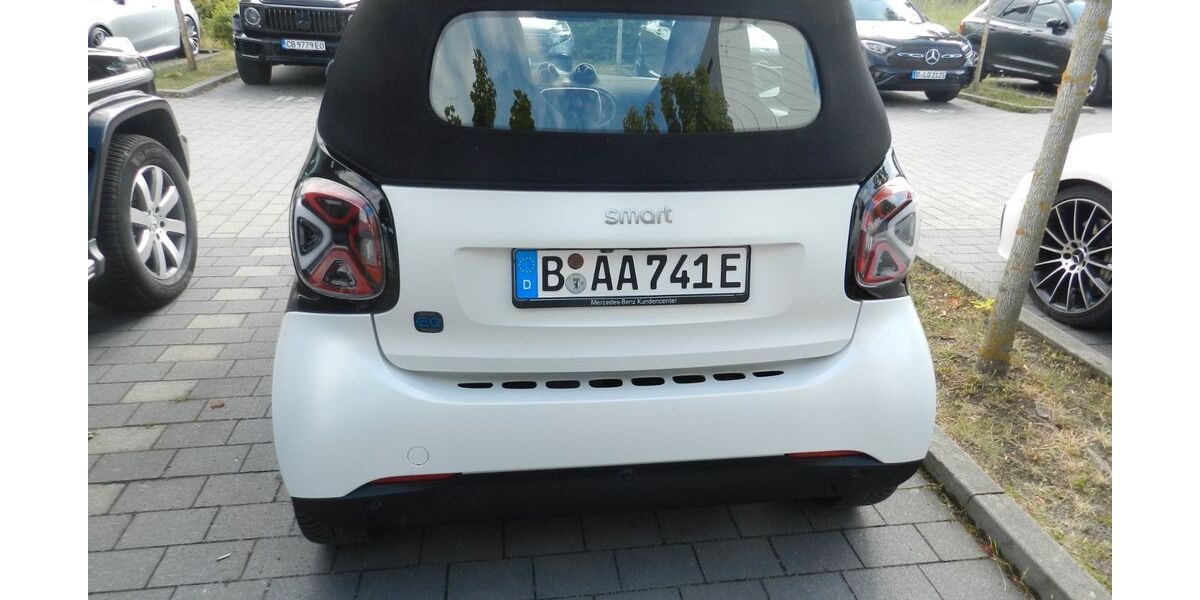 Smart ForTwo 7.900 km 17.500 &euro; Berlin 12353