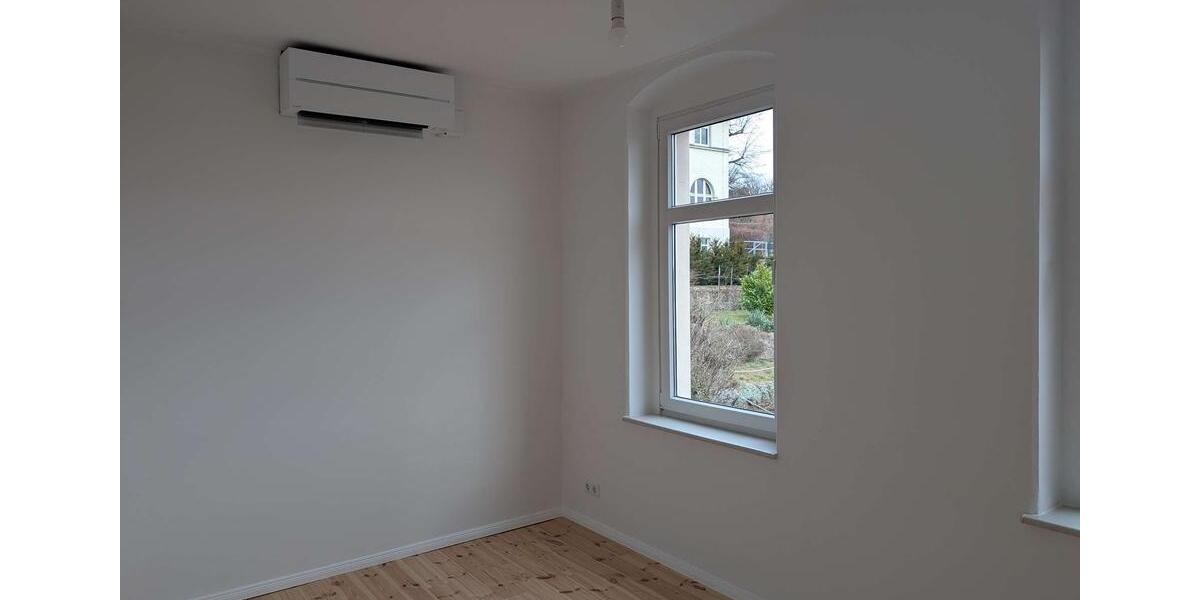 Etagenwohnung Meißen - 5 Zimmer, 100 m&sup2;, 1.000&euro; | Angebot:25442763