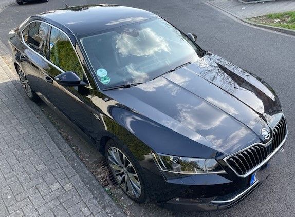 Skoda Superb 106.000 km 18.500 &euro; Hanau 63456