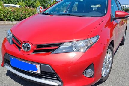 Toyota Auris 309.000 km 4.000 &euro; Eppertshausen 64859