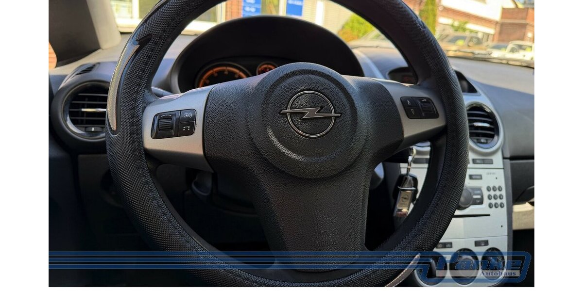 Opel Corsa Edition*Automatik*1-Hand*Klima*09/26TÜV 184.132 km 3.480 &euro; Berlin 13187