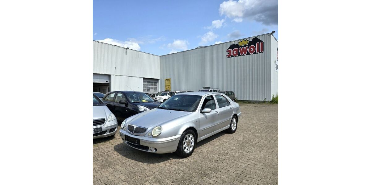 Lancia Lybra 82.000 km 9.990 &euro; Garbsen/ Hannover 30827