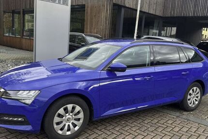 Skoda Superb 60.000 km 20.590 &euro; Weinbach 35796