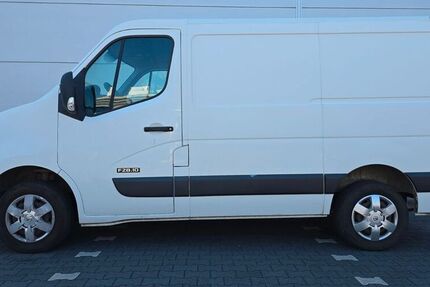 Nissan NV400