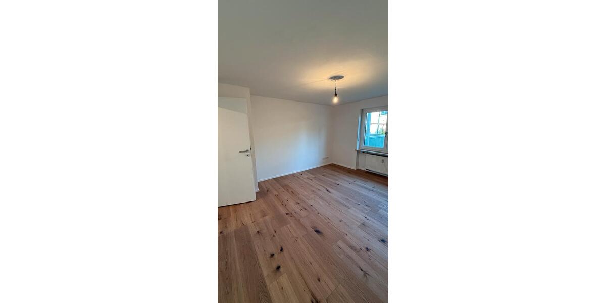 Etagenwohnung Vilsbiburg - 2 Zimmer, 72 m&sup2;, 799&euro; | Angebot:26123392