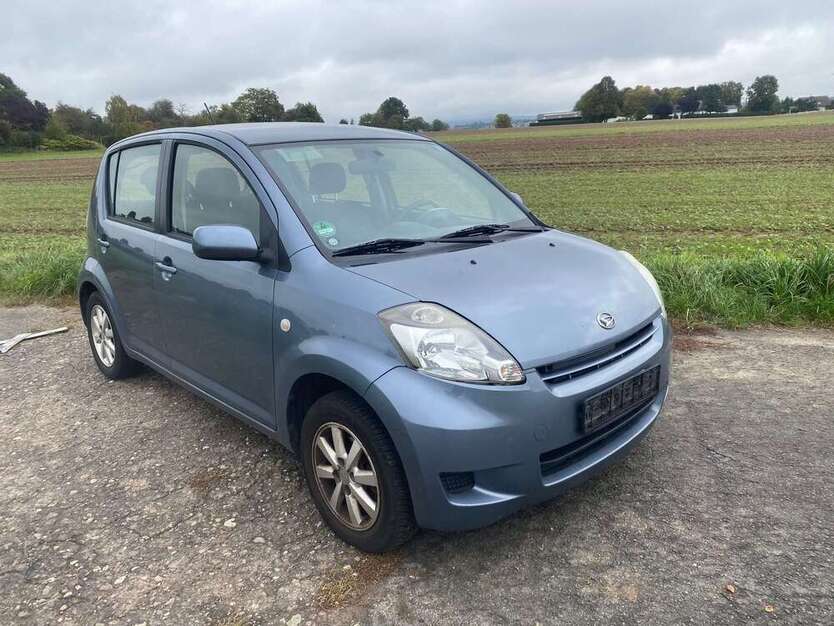 Daihatsu Sirion 171.654 km 1.999 € Wiesbaden 65203