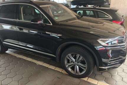 VW Touareg 88.000 km 37.990 &euro; Hamburg 22047