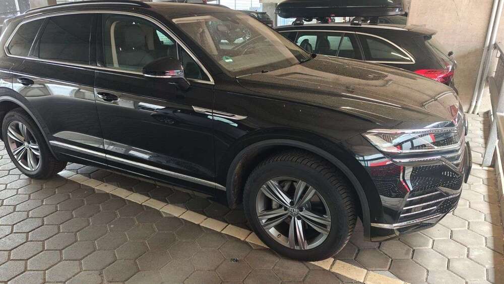 VW Touareg 88.000 km 37.990 &euro; Hamburg 22047