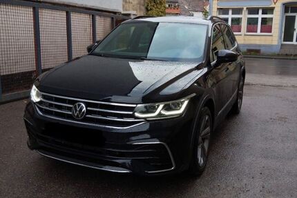 VW Tiguan 65.000 km 29.100 &euro; Duisburg 47137