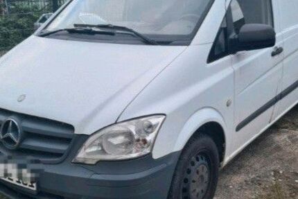 Mercedes-Benz Vito 380.000 km 4.300 € Bonn 53117