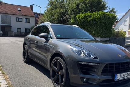 Porsche Macan 179.540 km 27.500 &euro; Fürth 90766