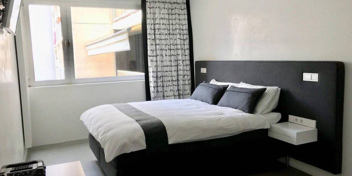 Etagenwohnung Stuttgart Mitte - 3 Zimmer, 105 m&sup2;, 2.200&euro; | Angebot:26840391