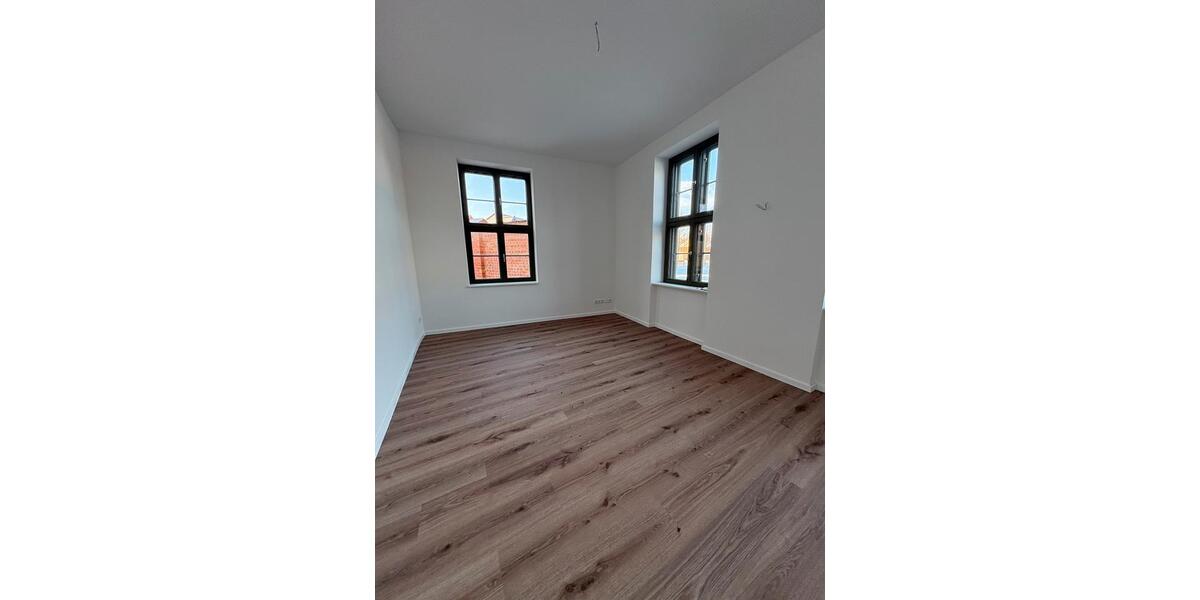 Erdgeschoßwohnung Ludwigslust - 3 Zimmer, 85 m&sup2;, 850&euro; | Angebot:24409494