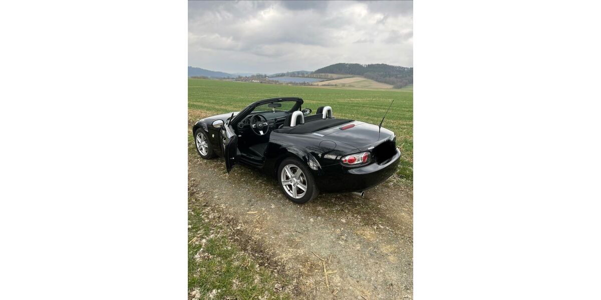 Mazda MX-5 82.700 km 8.250 &euro; Küps 96328