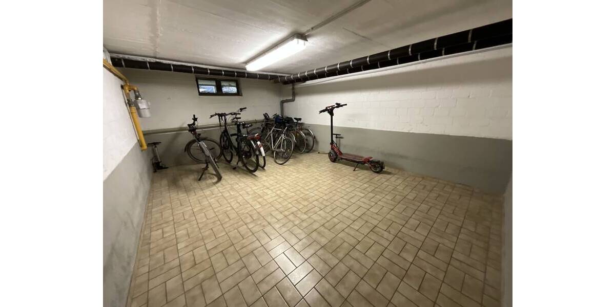 Etagenwohnung Braunschweig / Broitzem Broitzem - 3 Zimmer, 70 m&sup2;, 175.000&euro; | Angebot:26401407