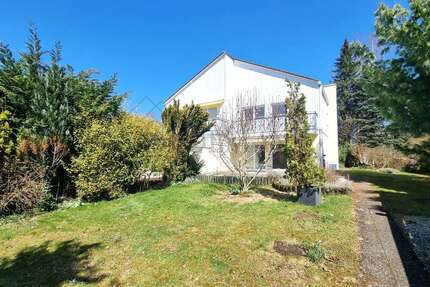 Haus zum Mieten in Seefeld 2.100 € 166 m²