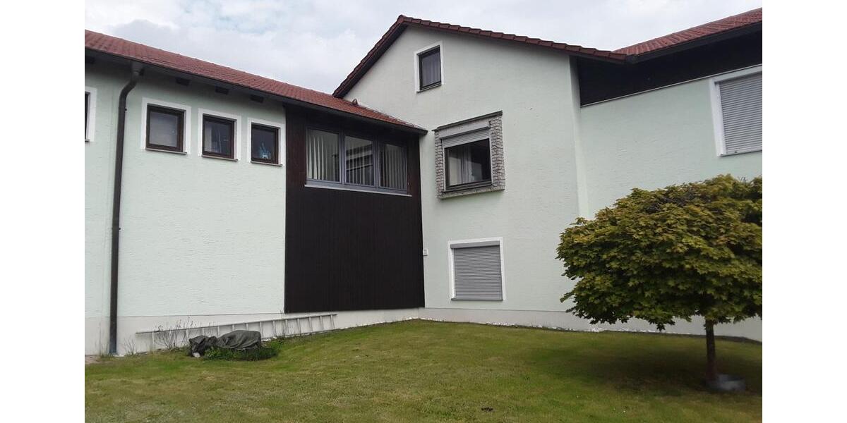 Mehrfamilienhaus, Wohnhaus Böbrach - 14 Zimmer, 210 m&sup2;, 495.000&euro; | Angebot:26902755
