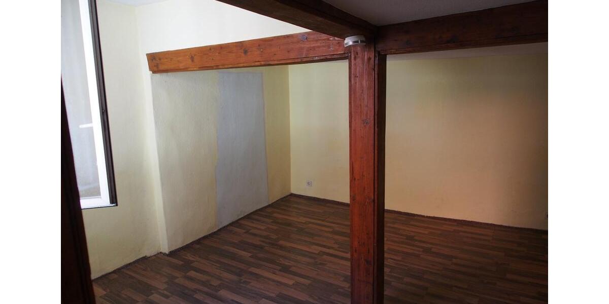 Reihenhaus Naumburg (Saale) - 4 Zimmer, 100 m&sup2;, 75.000&euro; | Angebot:26533168