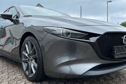 Mazda 3 45.000 km 19.990 &euro; Saarbrücken 66117
