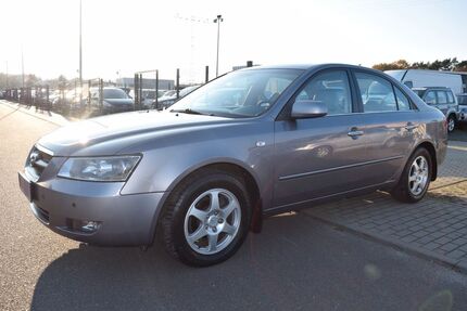 Hyundai SONATA 115.300 km 5.750 &euro; Wildau 15745