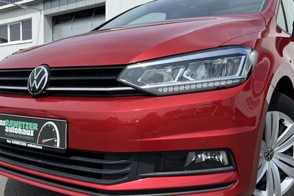 VW Touran 59.987 km 25.860 &euro; Marktredwitz 95615